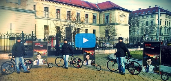 1989 - HATRON mozipremier - LOOKBIKE kampny